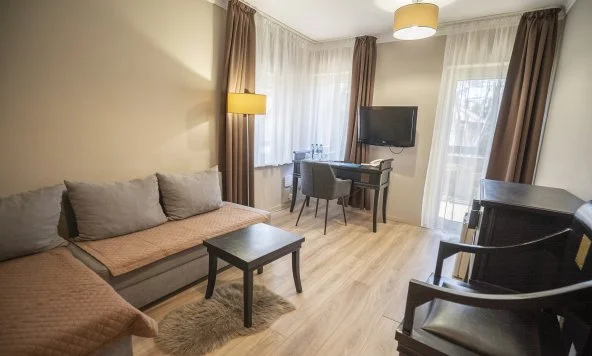 Standarta bangalovs 5 personām